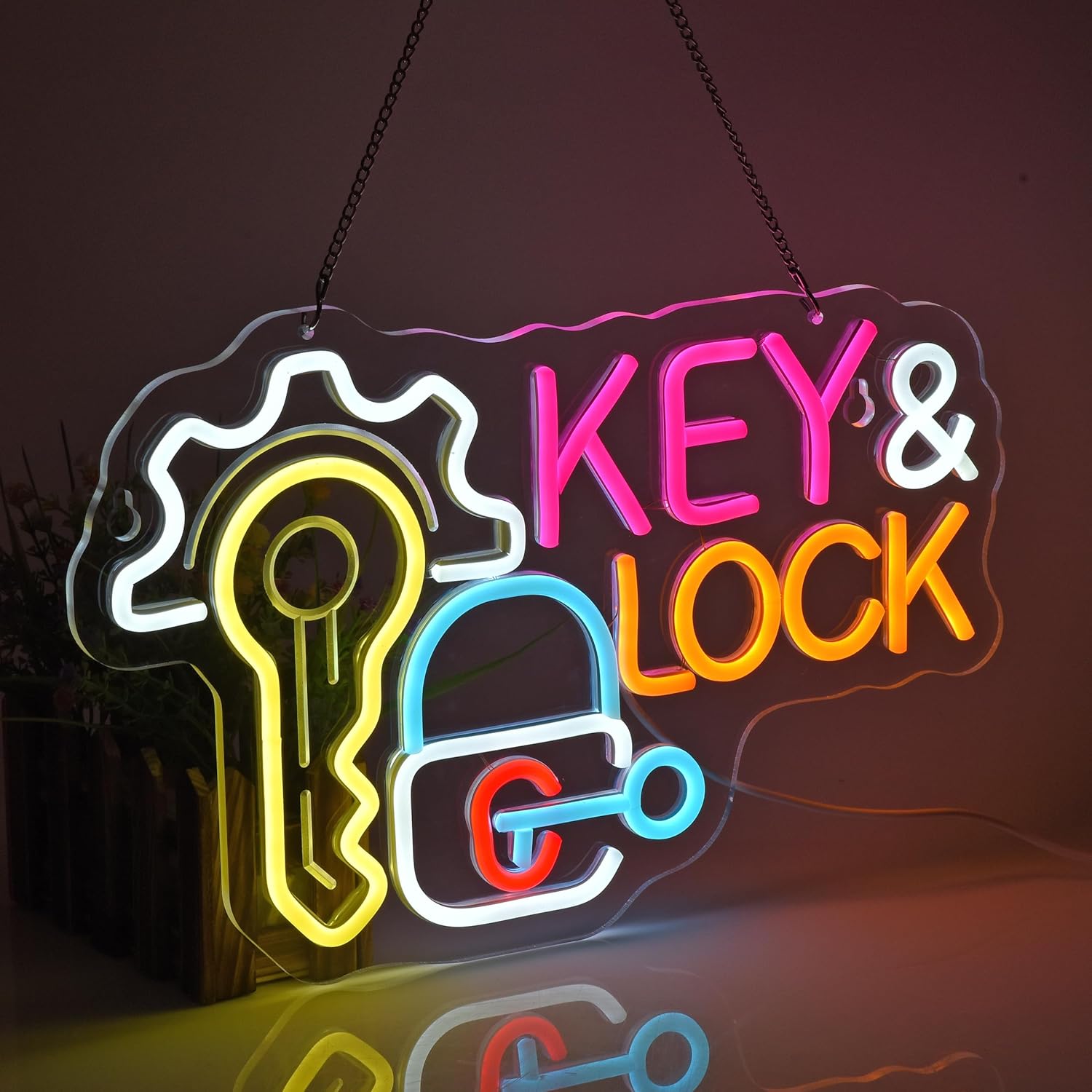 Neonowy szyld z zamkiem na klu – Lighting Decor Rentals recenzja i cena